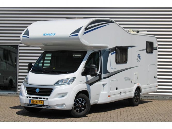 Knaus Sky Traveller 650 DG 6-Persoons Dakairco 150PK 