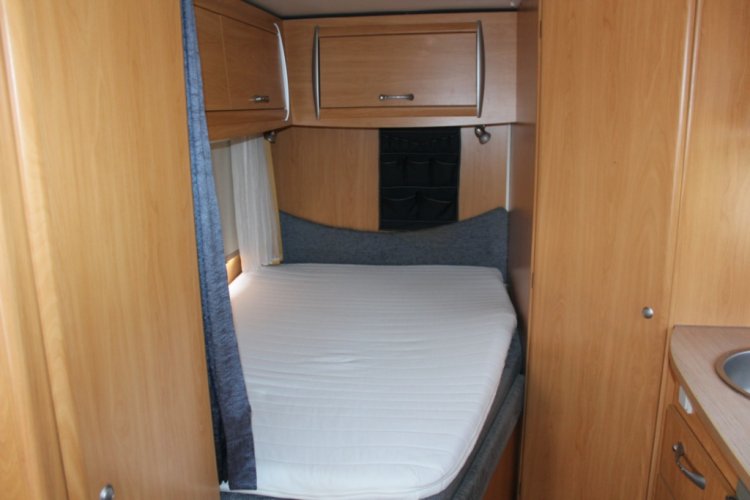 Chausson Flash 08 2.3 JTD 110 PK Half-integraal, Fransbed, Zonnepaneel, Ruime zit voor. Draaistoelen voor, Bj. 2006 Marum  (Groningen) foto: 8