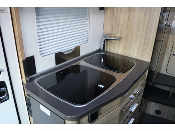 Hymer ML-T 560 | 163pk Automaat | Led Koplampen | Zonnepaneel | 2x Lithium Accu | Adaptive Cruise | Omvormer | foto: 12