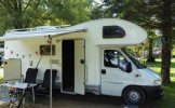 Elnagh 5 pers. Rent an Elnagh motorhome in Bladel? From € 82 pd - Goboony photo: 0