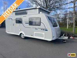 Trigano Silver 430 Single beds, electric lift