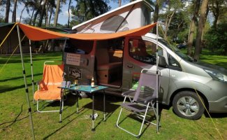 Nissan 2 pers. Rent a Nissan motorhome in Beek-Ubbergen? From € 96 pd - Goboony