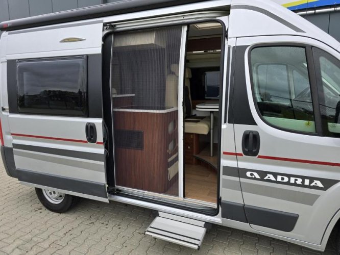 Adria Twin 540 Vastbed Trekhaak Bearlock  foto: 5