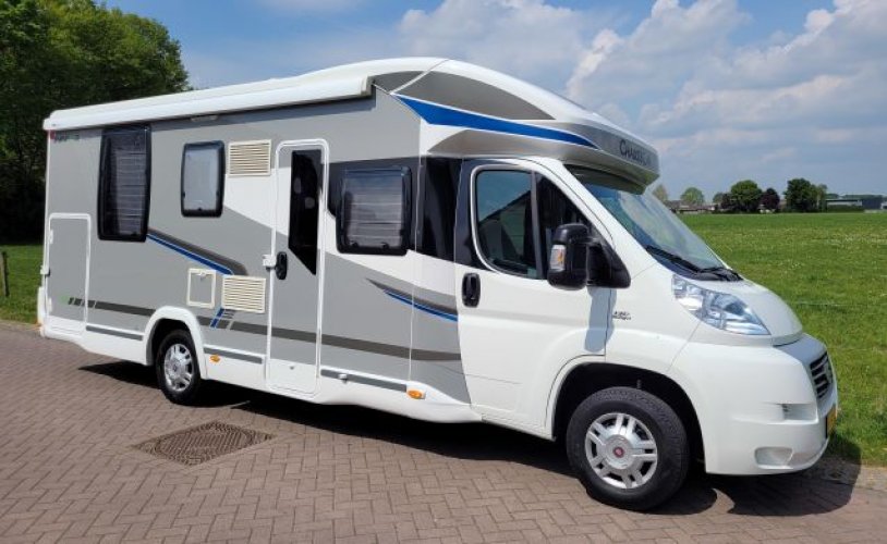 Chausson 4 pers. Rent a Chausson motorhome in Arnhem? From € 103 pd - Goboony photo: 0