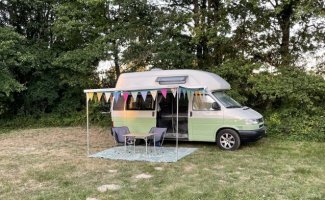 Volkswagen 3 pers. Volkswagen camper huren in Utrecht? Vanaf € 67 p.d. - Goboony