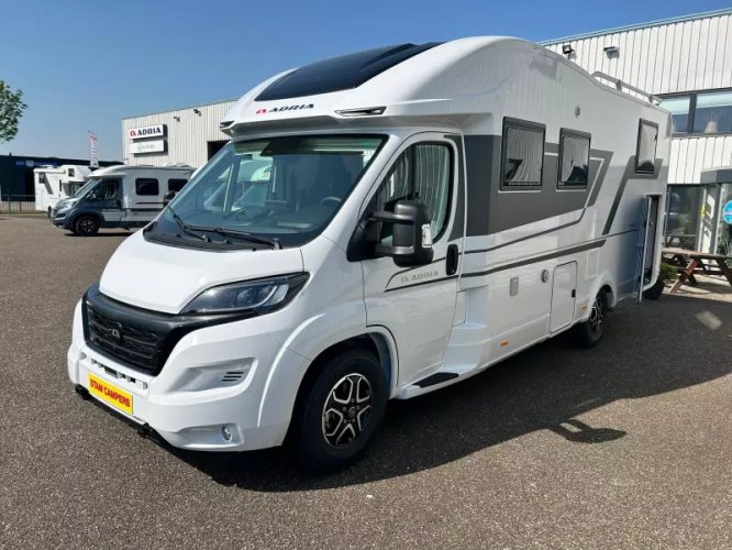 Adria Coral Plus 670 DL Actie! Leer Dakdr-tr 