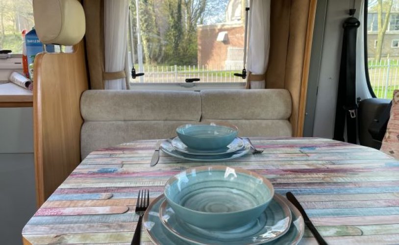 Chausson 2 pers. Rent a Chausson camper in Alkmaar? From € 70 pd - Goboony photo: 1