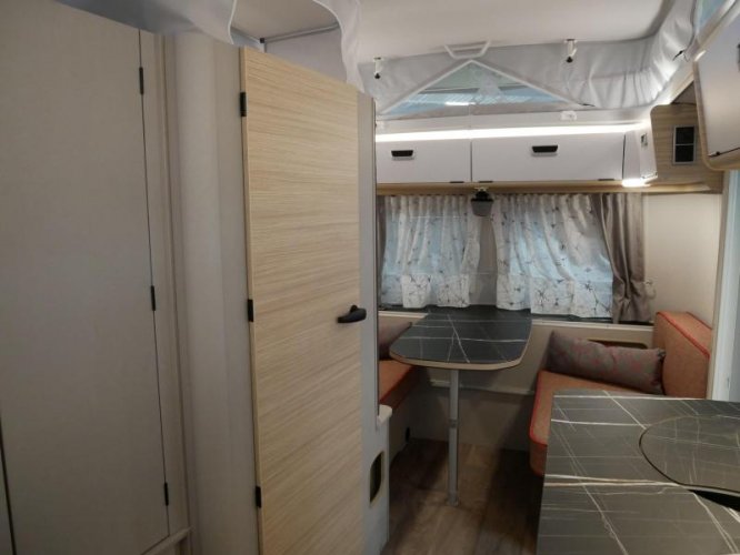 Eriba Touring 530 NU MET GRATIS MOVER.  foto: 15