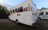 Rimor 4 pers. Want to rent a Rimor camper in Rijssen? From €92 per day - Goboony photo: 2