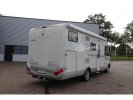Hymer classe B 674 SL Armoires supérieures photo: 3