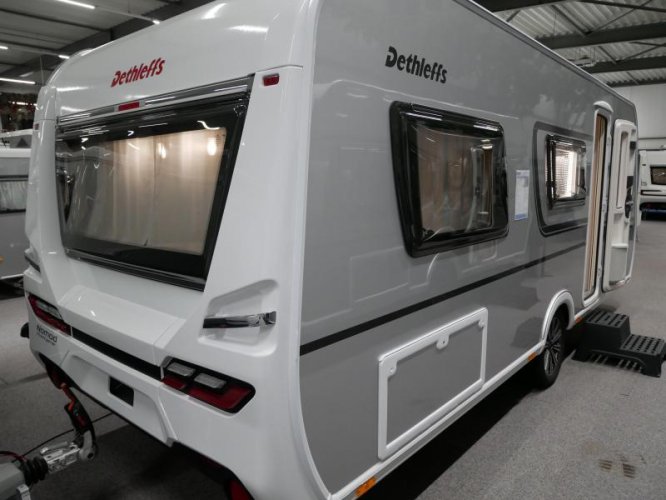 Dethleffs Nomad Avantgarde 510 LE GRATIS MOVER of AIRCO 