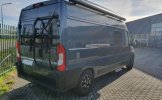 Hymer 4 Pers. Ein Hymer-Wohnmobil in Vught mieten? Ab 152 € pT - Goboony-Foto: 1