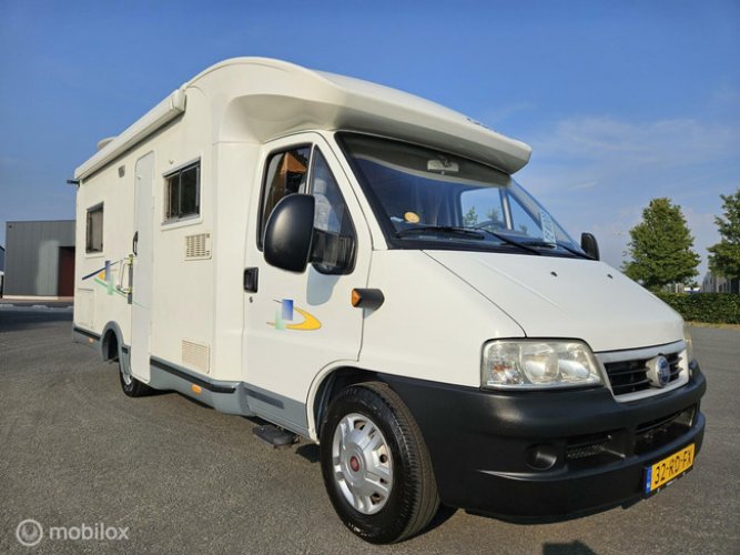 Chausson Welcome 95 enkele bedden ☆Euro 4, draaistoelen☆ hoofdfoto: 1