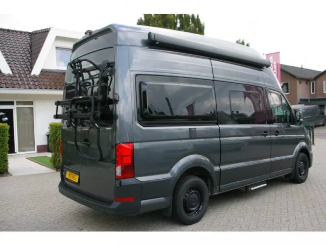 Volkswagen Grand California 600 Dwarsbed, Standkachel 