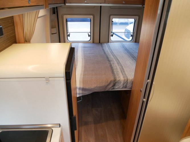 Hymer Grand Canyon 600, Slaaphefdak, 4-Persoons!! foto: 15