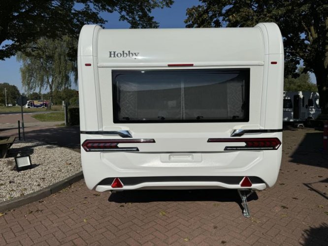 Hobby Excellent 560 CFE Model 2025! Gratis Mover! 