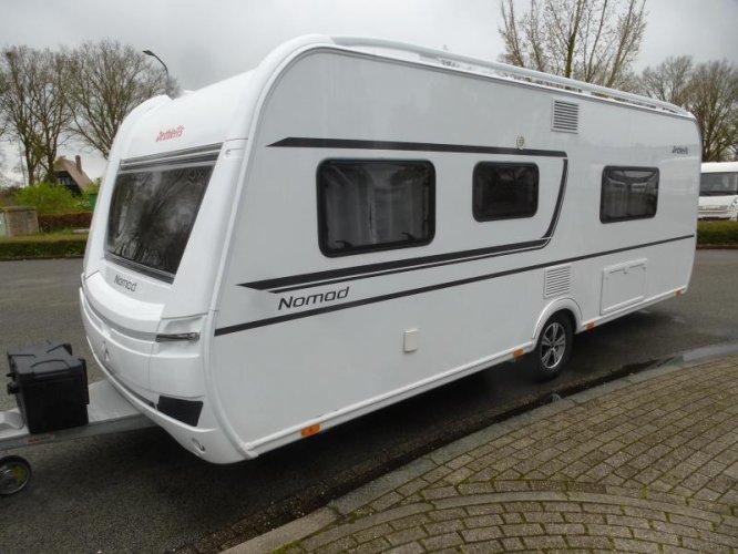 Dethleffs Nomad 560 RET zeer exclusief 