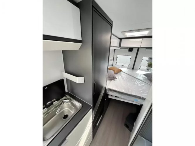 Adria Twin Supreme 600 SPB Automaat - Uit voorraad  foto: 14