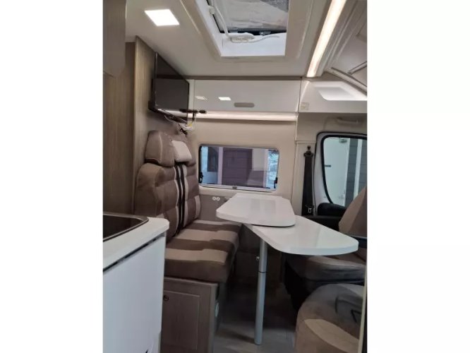 Chausson Vip 594 S Roadline 140PK Trekhaak  foto: 18