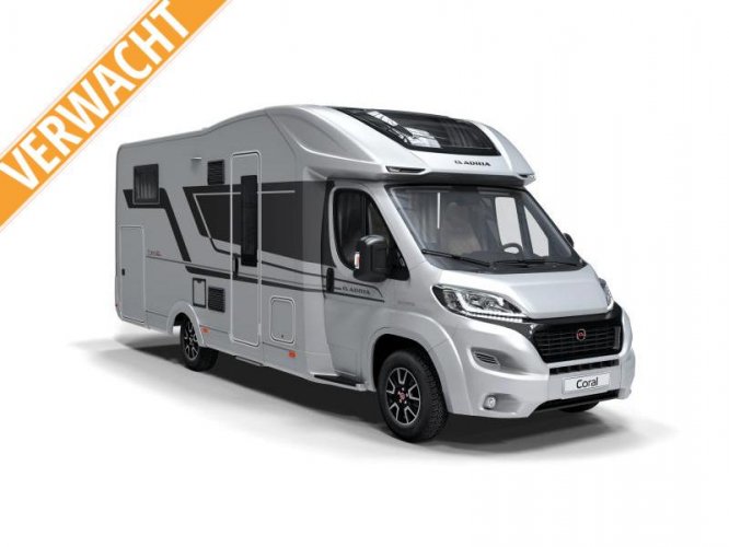 Adria Coral Supreme 670 DL single beds / automatic photo: 0