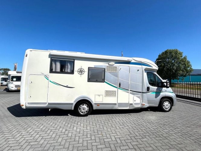 Chausson Welcome 78 EB Queensbed/2011/Airco/7.3m 