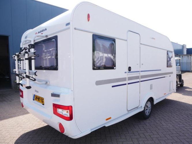 Adria Altea 462 PU # Voortent, Fietsenrek 