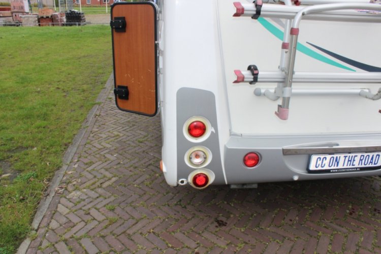 Chausson   78  EB   2.3  MultiJet  130 PK , Half-integraal.  Queens-bed verstelbaar , Draaistoelen voor . Bj 2012 Marum (Groningen) foto: 42