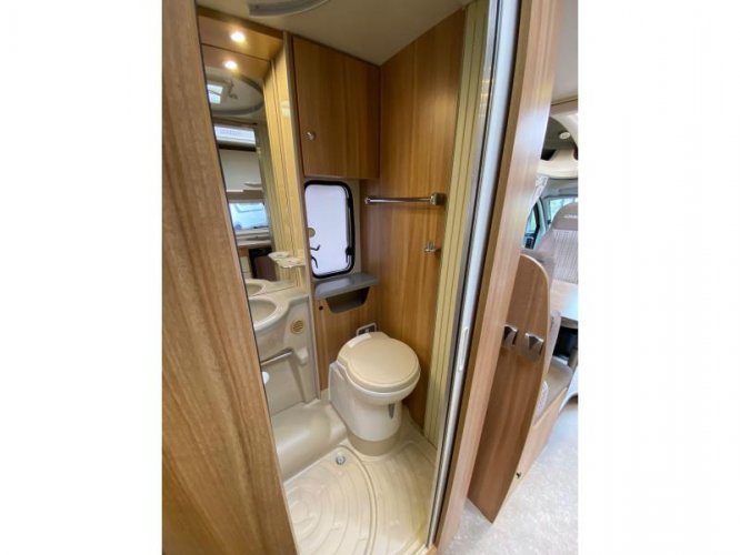 Chausson Flash 48 Enkele Bedden Airco 2013  foto: 18