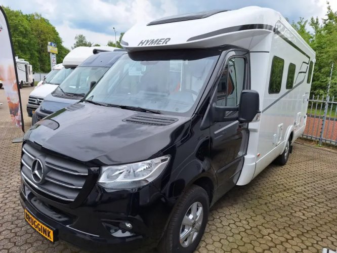 Hymer Tramp S 680 - 2 APARTE BEDDEN  foto: 7