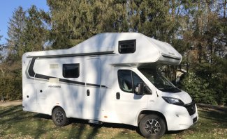 Autres 6 pers. Louer un camping-car Weinsberg 600 DKG à Voorthuizen? À partir de 139 € par jour - Goboony