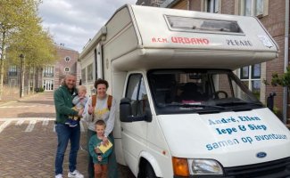 Ford 5 pers. Rent a Ford camper in Heemskerk? From €73 per day - Goboony