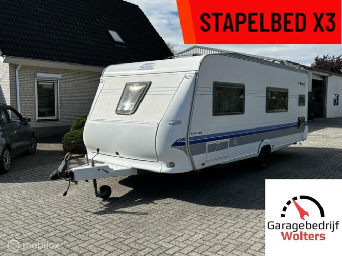 Hobby 560 KMFE 3X stapelbed rondzit vastbed issabella tent hoofdfoto: 1