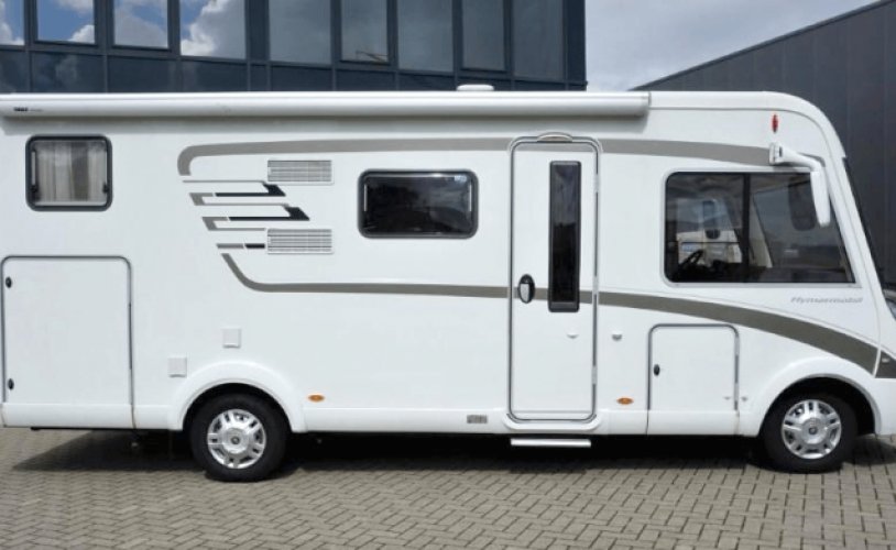 Hymer 4 pers. Rent a Hymer motorhome in Wognum? From € 112 pd - Goboony photo: 0