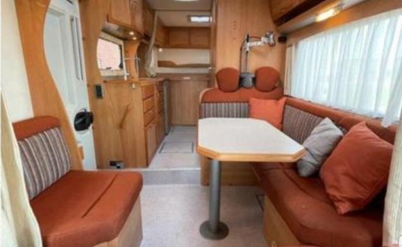 Eura Mobil 4 pers. Eura Mobil campervan hire in Groningen? From € 97 pd - Goboony photo: 1