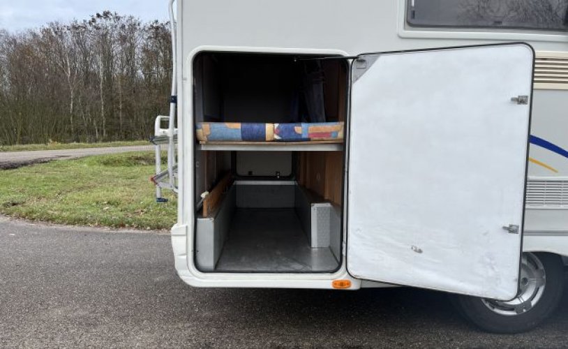 Fiat 5 pers. Vous souhaitez louer un camping-car Fiat à Alphen ? A partir de 120 € p.j. - Photo Goboony : 1