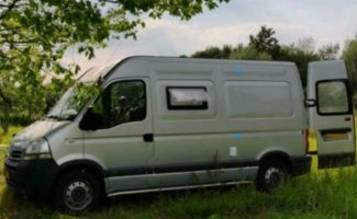 Nissan 2 pers. Rent a Nissan camper in Cuijk? From €61 pd - Goboony