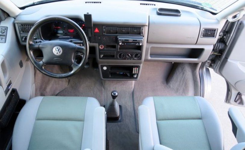 Volkswagen 4 pers. Rent a Volkswagen camper in Katwijk aan Zee? From €58 per day - Goboony photo: 1