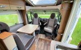 Knaus 3 pers. Rent a Knaus motorhome in Hoogland? From € 115 pd - Goboony photo: 2