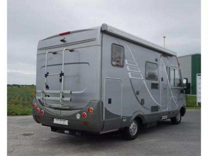 Hymer B504 