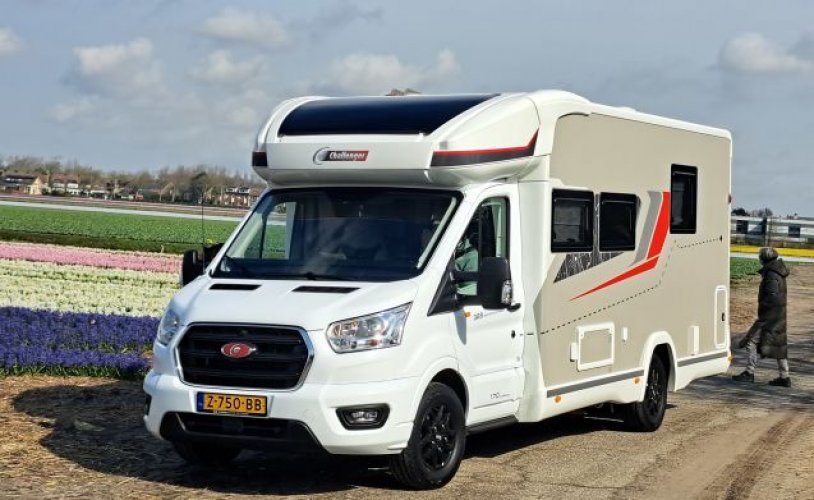 Ford 4 pers. Ford camper huren in Rijnsburg? Vanaf € 121 p.d. - Goboony foto: 1