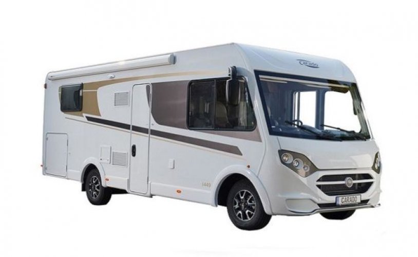 Carado 4 pers. Rent a Carado motorhome in Weesp? From € 150 pd - Goboony photo: 0