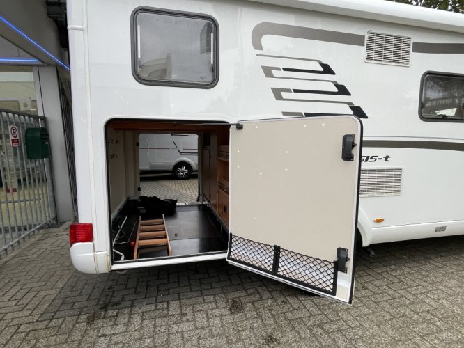 Hymer Exsis T588 AUTOMAAT ENKELE BEDDEN LUCHTVERING DAKAIRCO foto: 22