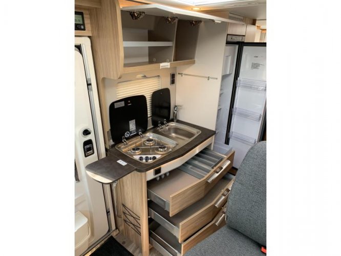 Hymer Exsis-T 580 Pure - automaat  foto: 8
