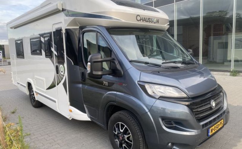 Chausson 4 pers. ¿Alquilar una camper Chausson en Enter? Desde 206€ pd - Goboony foto: 0