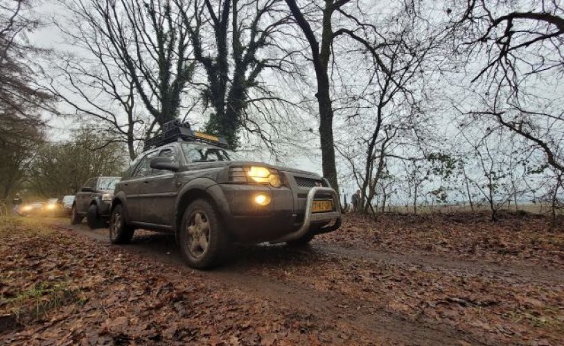 Land Rover 2 pers. ¿Alquilar una caravana Land Rover en Barneveld? Desde 128€ pd - Foto de Goboony: 1