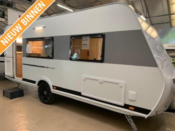 LMC Sassino 450 D nu tot € 2.000,- korting!  foto: 0