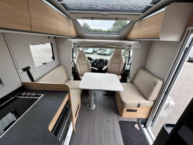 Adria Coral Plus 650 DC Actie! Luifel cabine met  foto: 10