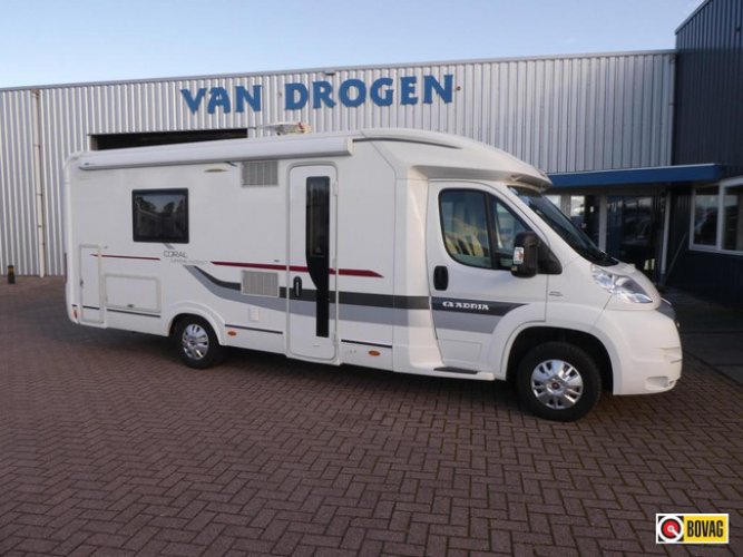 Adria Coral Supreme S 670 SLT LAGE BEDDEN!! hoofdfoto: 1