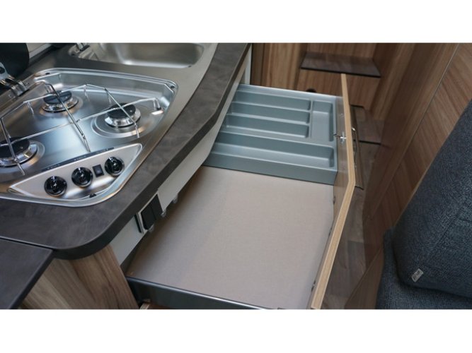 Hymer Exsis T 580 Pure - Fiat CAMPER DEAL foto: 19