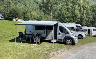 Karmann 2 pers. Louer un camping-car Karmann à Paterswolde ? À partir de 80 € par jour - Goboony
